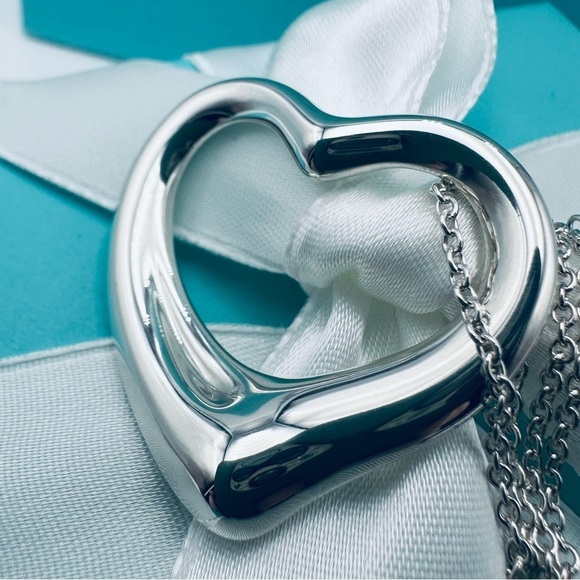 Tiffany & Co 30” EXTRA LARGE Open Heart Necklace in Silver with PACKAGING - Picture 3 of 13